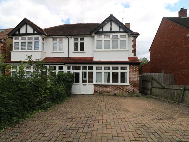 Sutton Common Road, Sutton SM1, 4 bed semi detached house to rent, £2,650 pcm | PrimeLocation