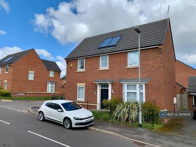 Sutton Avenue, Newcastle Under Lyme, ST5 4 bed detached house to rent £1,625 pcm £375 pw