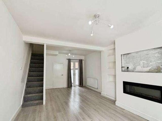Sutton Heath Road, St. Helens, WA9