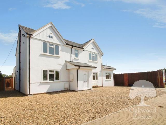 Sutton Lane, Langley SL3, 1 bed flat to rent, £1,200 pcm | PrimeLocation