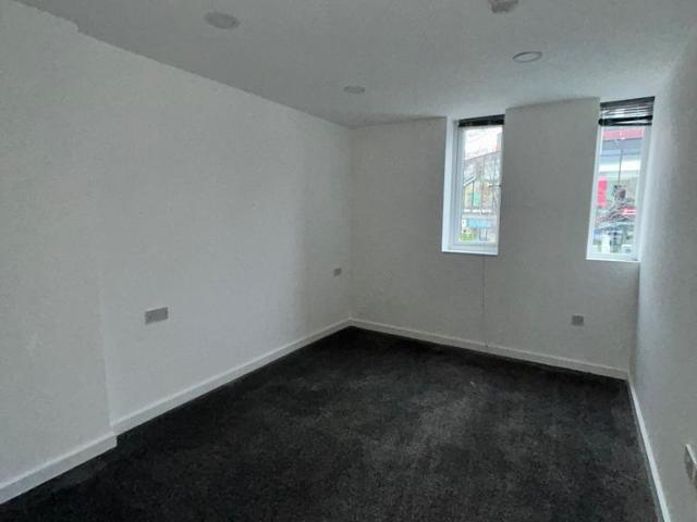 Sutton New Road, Birmingham B23 1 bed apartment to rent £900 pcm £208 pw
