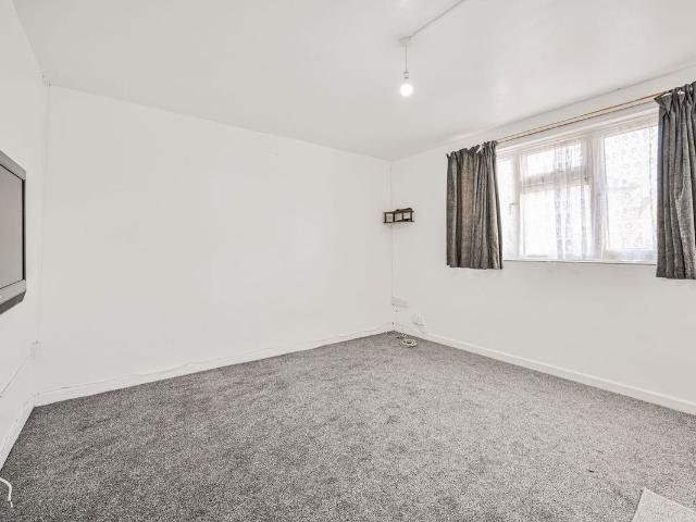 Sutton Road, Walthamstow, Walthamstow, London E17, 4 bed terraced house to rent, £2,600 pcm | PrimeLocation
