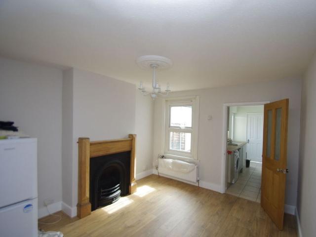 Sutton Road WD17, Watford, 2 bed terraced house to rent, £1,700 pcm | PrimeLocation
