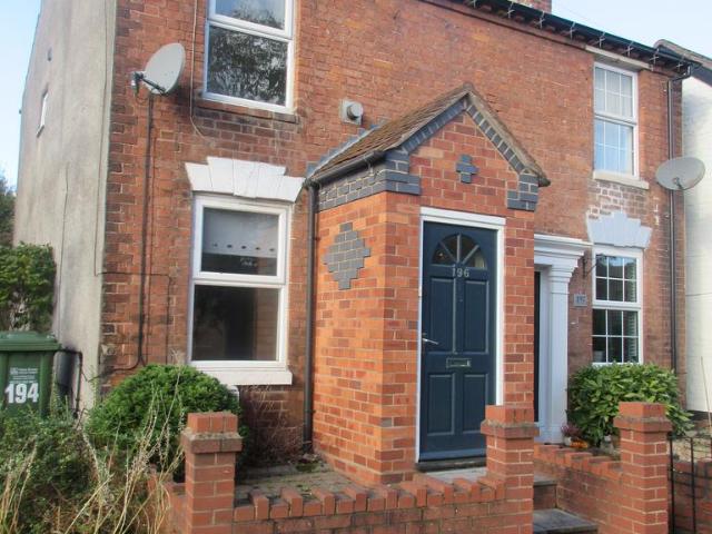 Sutton Road, Kidderminster DY11 2 bed terraced house to rent £775 pcm £179 pw