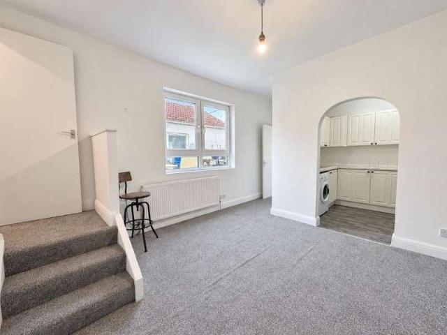 Sutton Road, Southend On Sea, Essex, SS2