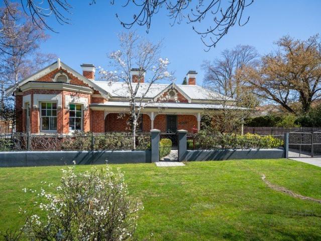 Suttor Cottage: A Beautiful Piece of Bathurst History