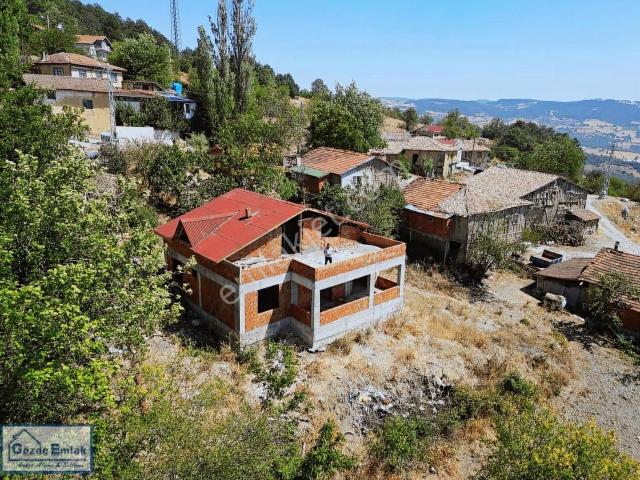 Sütalan Projeli 190m2 Ev Ve 506m2 İmarlı Arsa