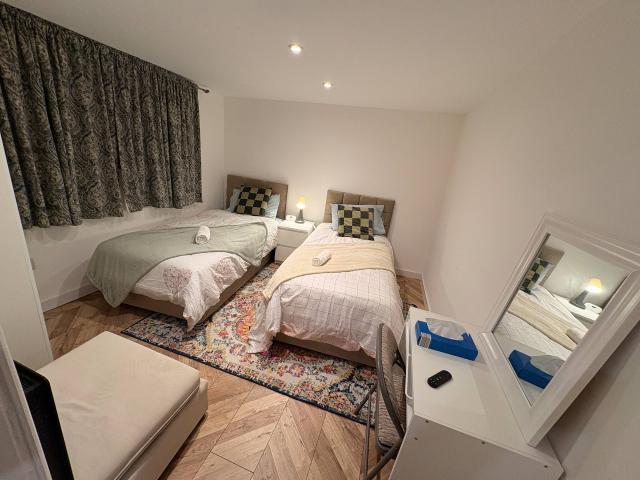 Sutherland Close, Great Barr, B43 7LT, United Kingdom | 1 bed house for rent #164903116 | Rentberry