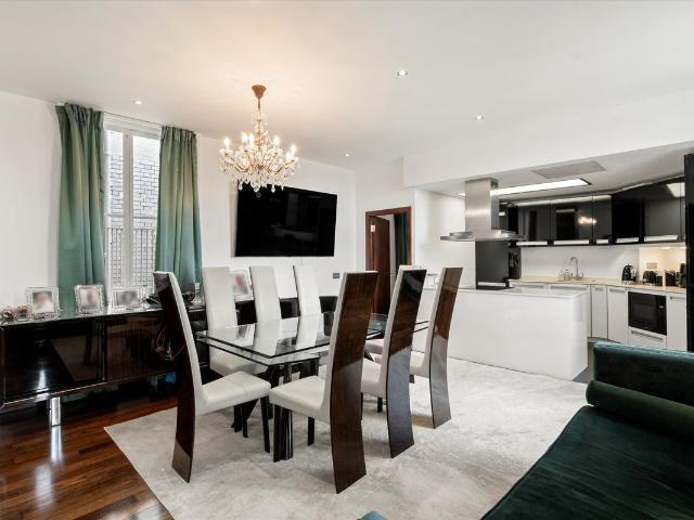 Sutherland House, Marloes Road, London W8, 3 bed flat to rent, £7,500 pcm | PrimeLocation