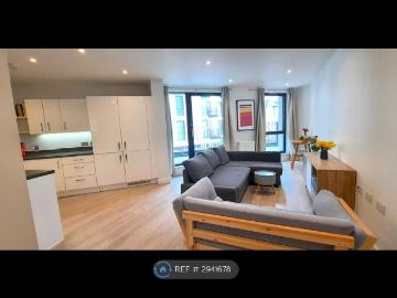 Sutherland Road, London E17, 2 bed flat to rent, £2,200 pcm | PrimeLocation