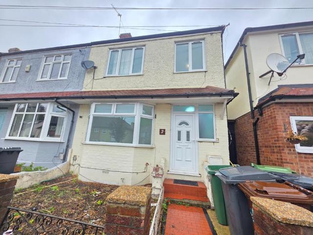 Sutherland Road, Walthamstow, E17 3 bed house to rent £2,500 pcm £577 pw