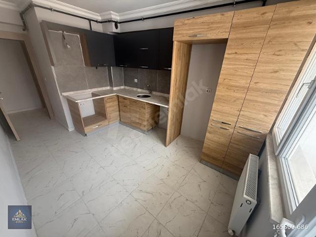 SÜTLÜCE MAH. ANADOLU ÜNİVERSİTESİ YAKINI SATILIK 2+1 DAİRE BU11