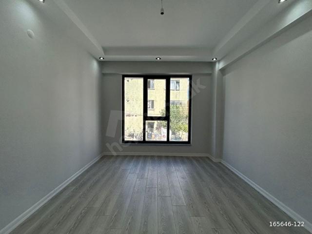 SÜTLÜCE MAH. ANADOLU ÜNİ. YAKINI SATILIK 2+0 DAİRE