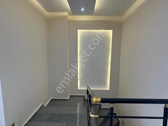 Sütlüce Mahallesi Geniş Ve Lüks 3+1 Dubleks Daire