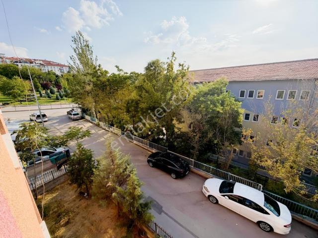 Süvari'de Ara Kat Öncephe 2+1 Kiralık Daire
