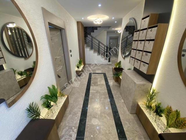 Sv 'den Zeytinli Yolu Üzeri 2+1 Modern Yapı