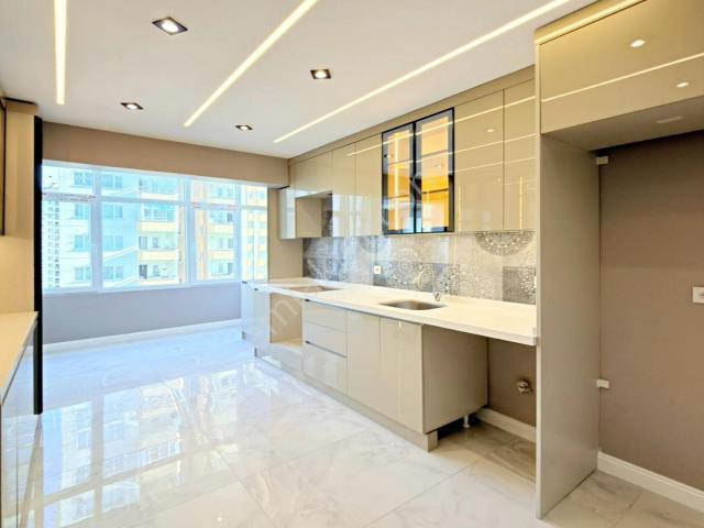 Svpra Yapıdan Site İçi Lüks Dekorlu 3+1 Satılık Daire