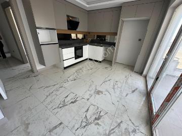 Symden Serra Bulvarda Arakat Eşsiz Manzaralı Ebeveyn Banyolu 2+1