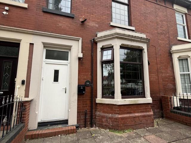 Symonds Road, Fulwood, Preston PR2 4 bed terraced house to rent £1,100 pcm £254 pw