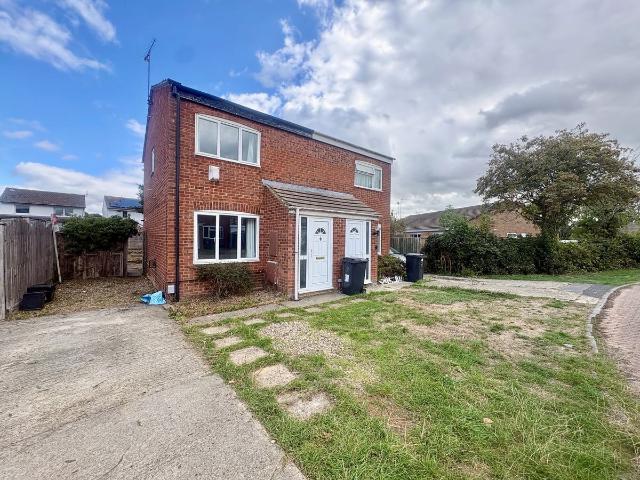 Symonds, Swindon SN5, 2 bed property to rent, £1,100 pcm | PrimeLocation