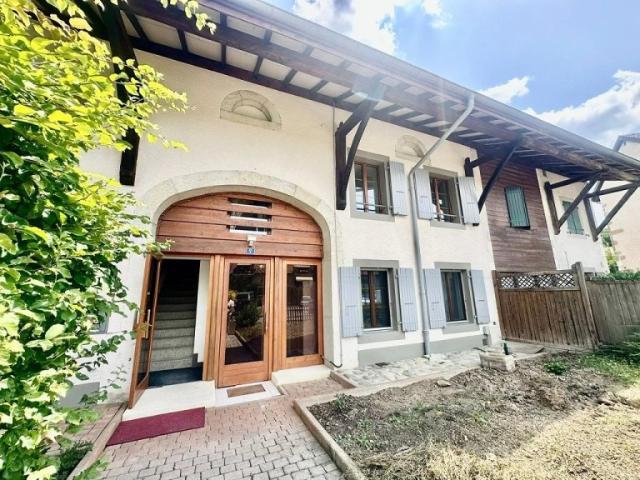 Sympathique appartement de 4 pièces dans la campagne genevoise Comptoir Immobilier