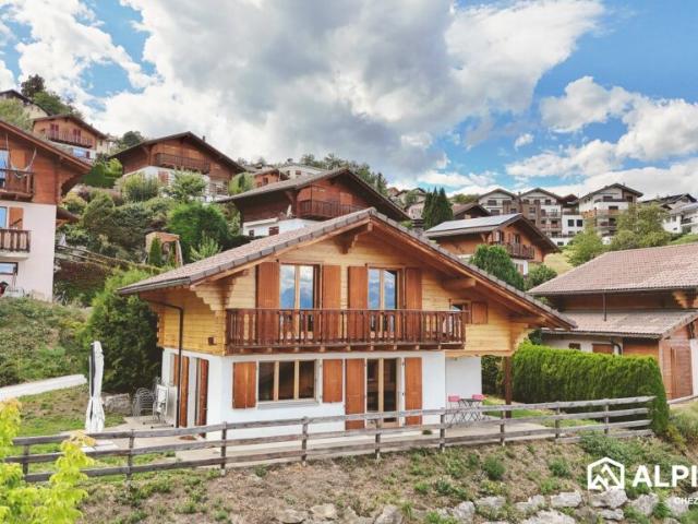 Sympathique chalet à Sornard dans un état impeccable !