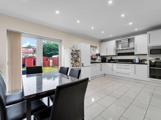 Syon Park Gardens, Isleworth TW7, 4 bed semi detached house to rent, £3,300 pcm | PrimeLocation