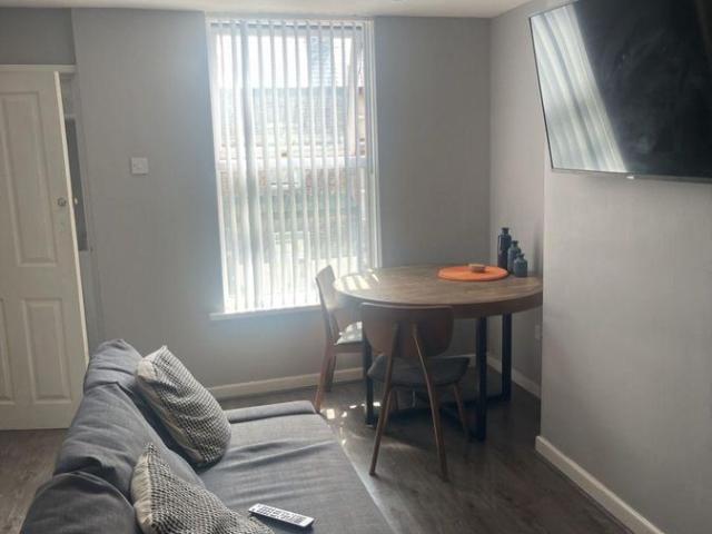 Sybil Road, Liverpool L4, 2 bed flat to rent, £850 pcm | PrimeLocation