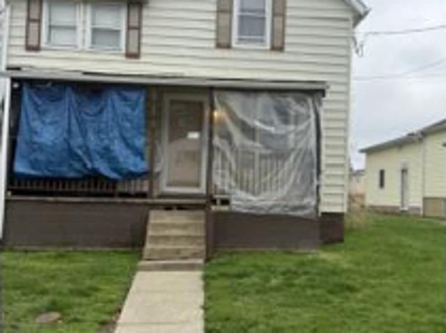 Sycamore Ave