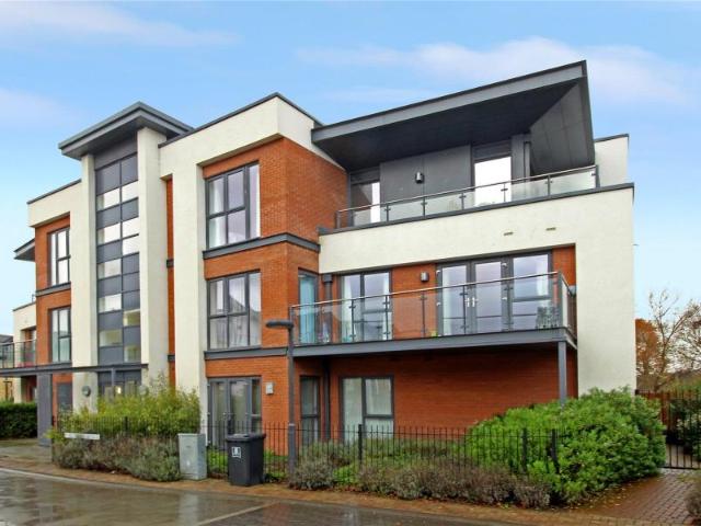 Sycamore Avenue, Woking 1 bedroomProperty for lettings Seymours