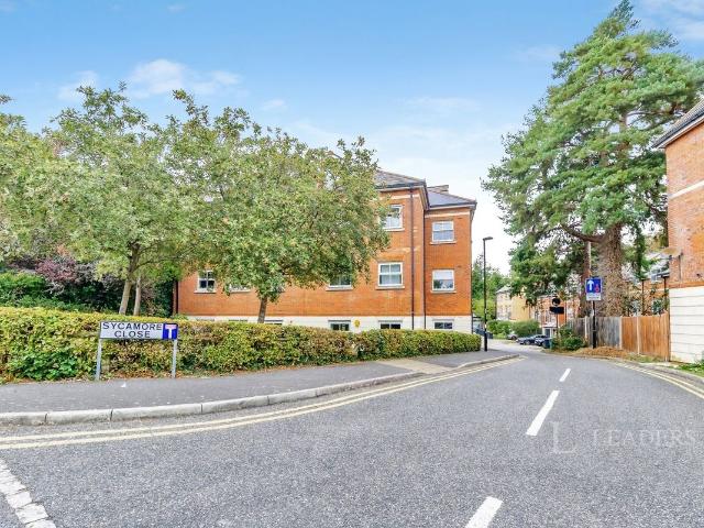 Sycamore Close, South Croydon CR2, 2 bed flat to rent, £1,650 pcm | PrimeLocation
