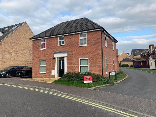 Sycamore Drive, Beck Row, Bury St. Edmunds IP28, 4 bed property to rent, £1,715 pcm | PrimeLocation