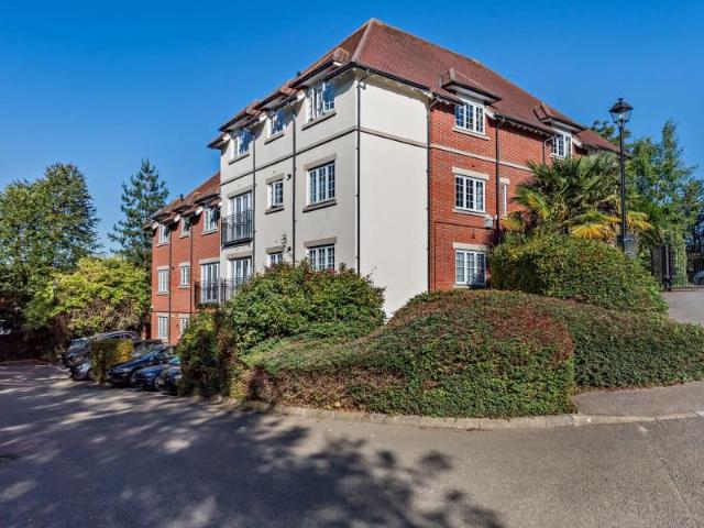 Sycamore Lodge, Cottage Close HA2, 2 bed flat to rent, £1,950 pcm | PrimeLocation