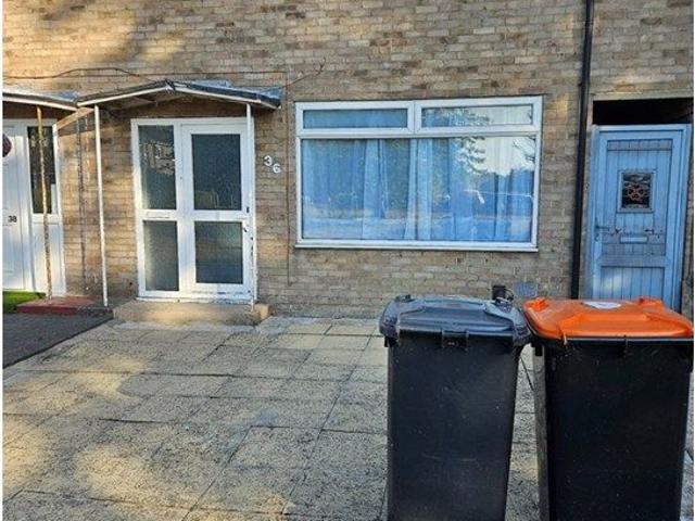 Sycamore Road, Dunstable LU5, 3 bed terraced house to rent, £1,400 pcm | PrimeLocation