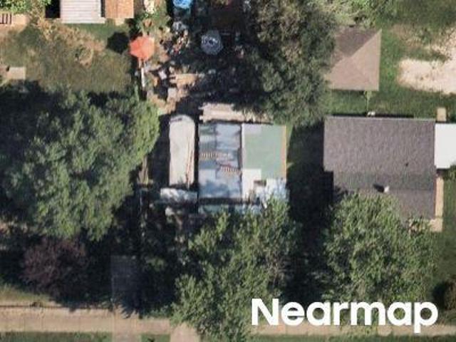 Sycamore St
