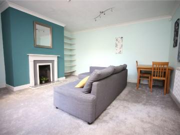 Cheltenham, Gloucestershire county, Southdowns