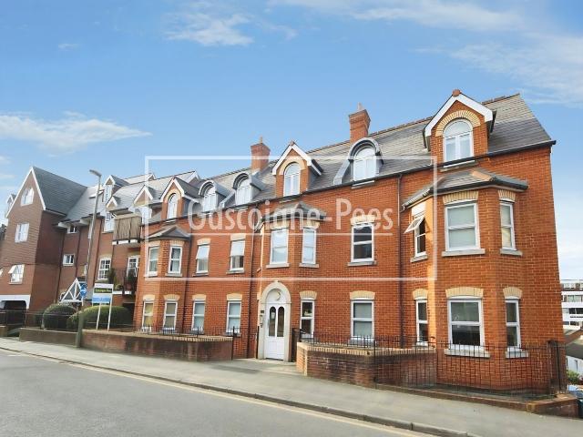 Sydenham Road, Guildford GU1, 2 bed flat to rent, £1,900 pcm | PrimeLocation