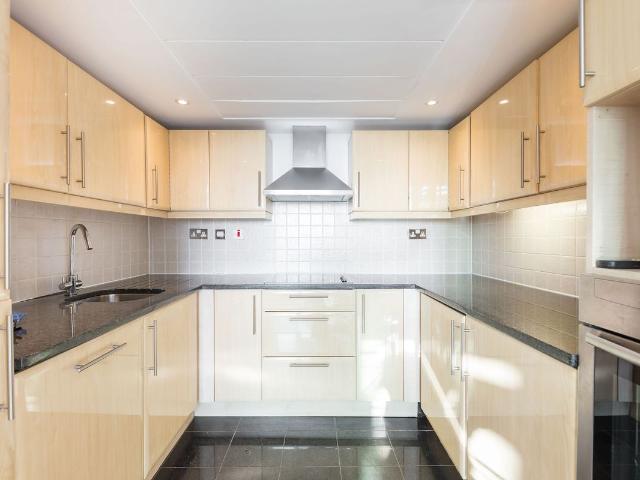 Sydney Road, Tower Point EN2, 5 bed flat to rent, £2,650 pcm | PrimeLocation