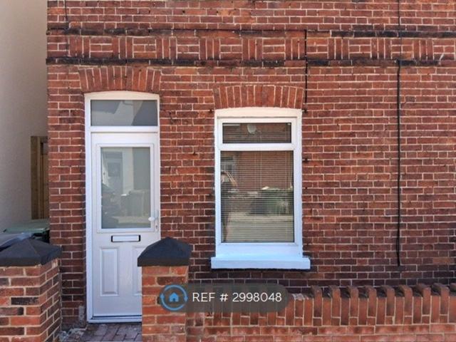 Sydney Road, Eastbourne BN22, 2 bed end terrace house to rent, £1,200 pcm | PrimeLocation