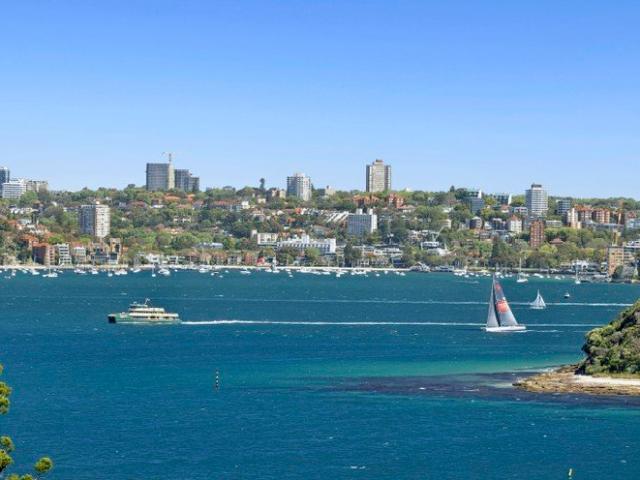 Sydney Trophy Home with World Class Harbour Views