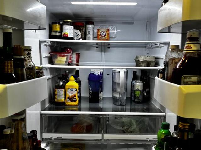 Sylvesta Has a House