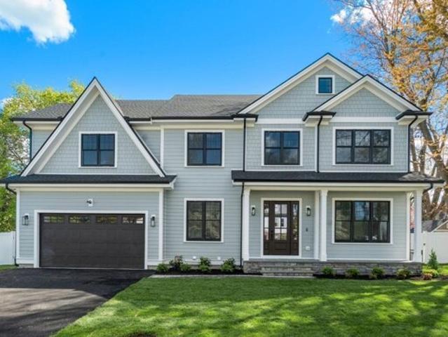 Sylvester Rd, Newton, Home For Sale