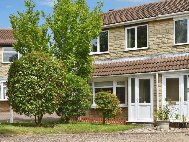 Sywell Close, Doddington Park, Lincoln LN6, 3 bed semi detached house to rent, £1,000 pcm | PrimeLocation
