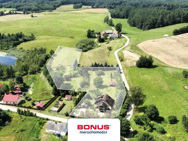 Przestronny dom z ogrodem, panelami słonecznymi zapraszam