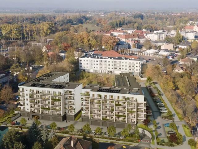 Nowoczesne 2 pokojowe mieszkanie z balkonem i komórką