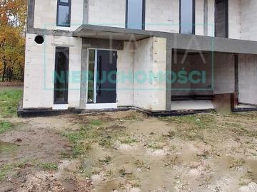Nowoczesny dom bliźniak 180 m2 z garażem i tarasem