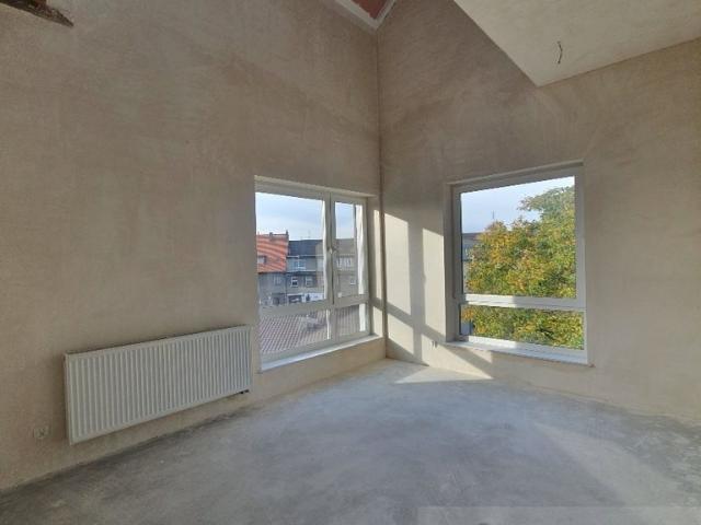 Dwupoziomowy lokal biurowy 55,88 m2 z możliwością aranżacji
