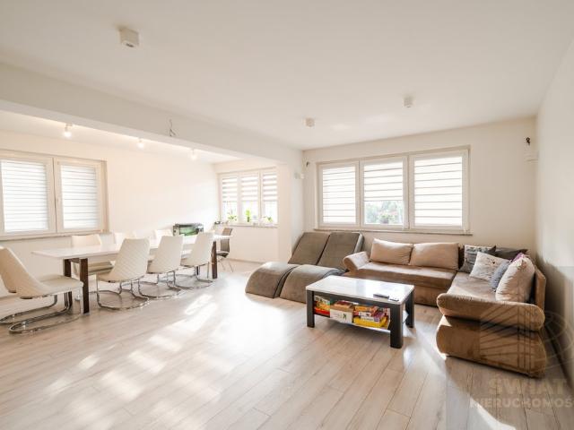 Nowoczesny dom SMART z działalnością, 360 m², Podjuchy