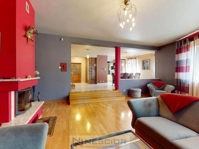 Szkolna 244 m², Nowe Iganie