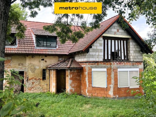 Sprzedam dom w przebudowie 237 m² z dużą działką w Szymanowicach